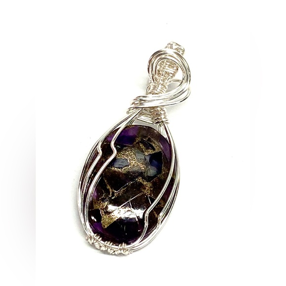 HANDCRAFTED Amethyst Copper Hand Wrapped Modern Statement Pendant, Artisan Gift - Picture 10 of 10